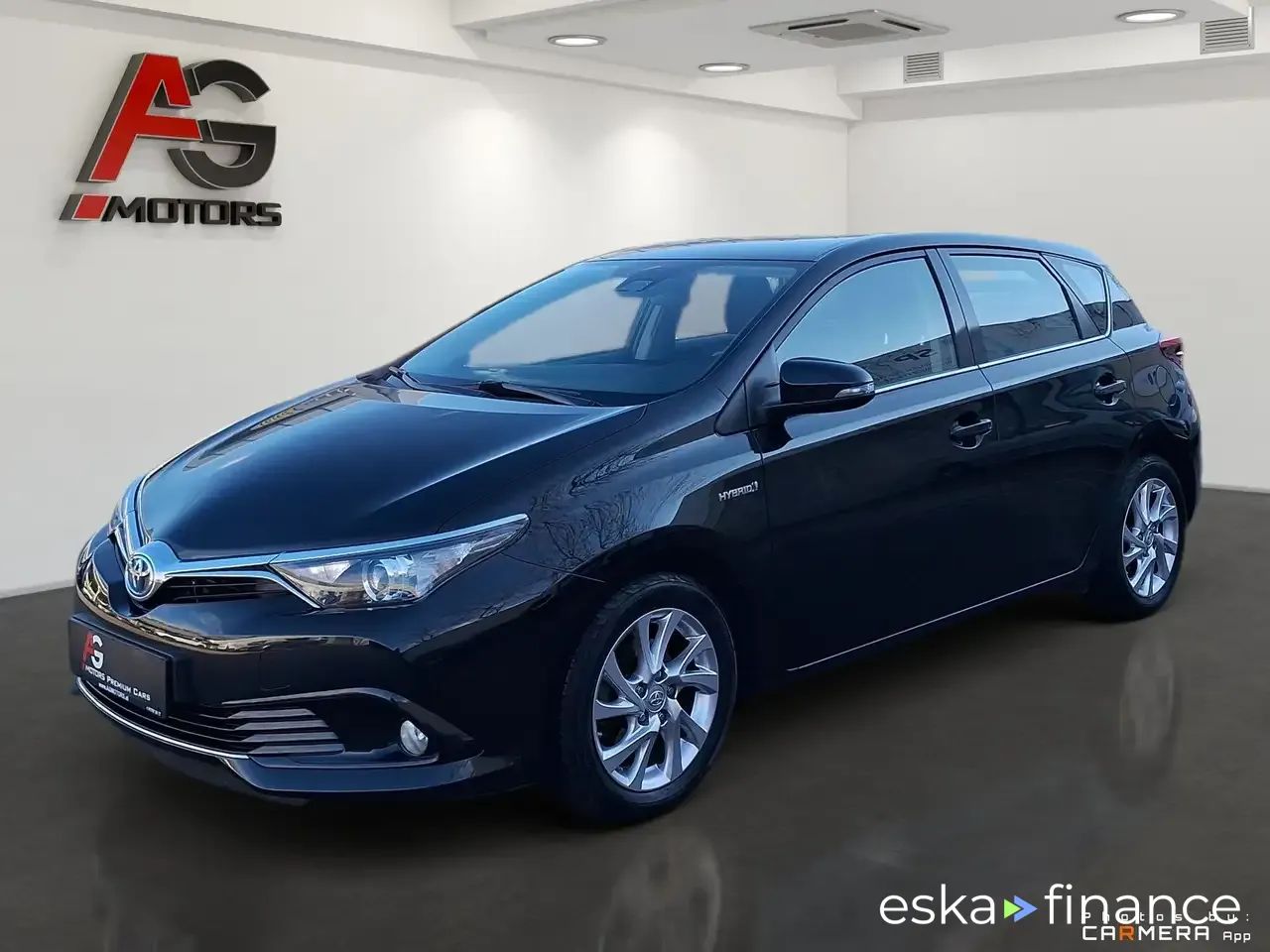 Lízing Hatchback Toyota Auris 2017