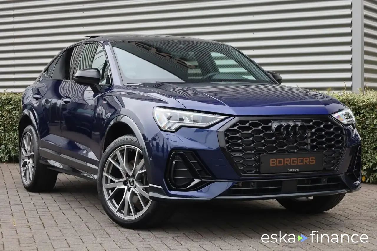 Lízing SUV Audi Q3 2023