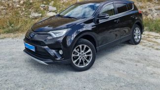 Finansowanie SUV Toyota RAV 4 2016