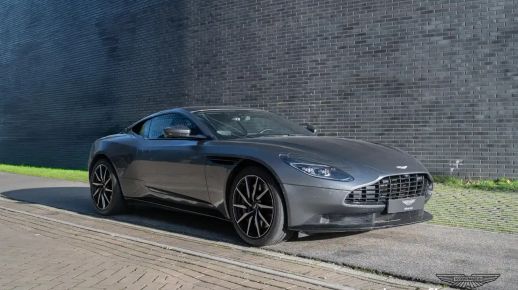 Aston Martin DB11 2018