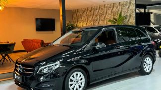 Lízing Hatchback MERCEDES B 180 2018