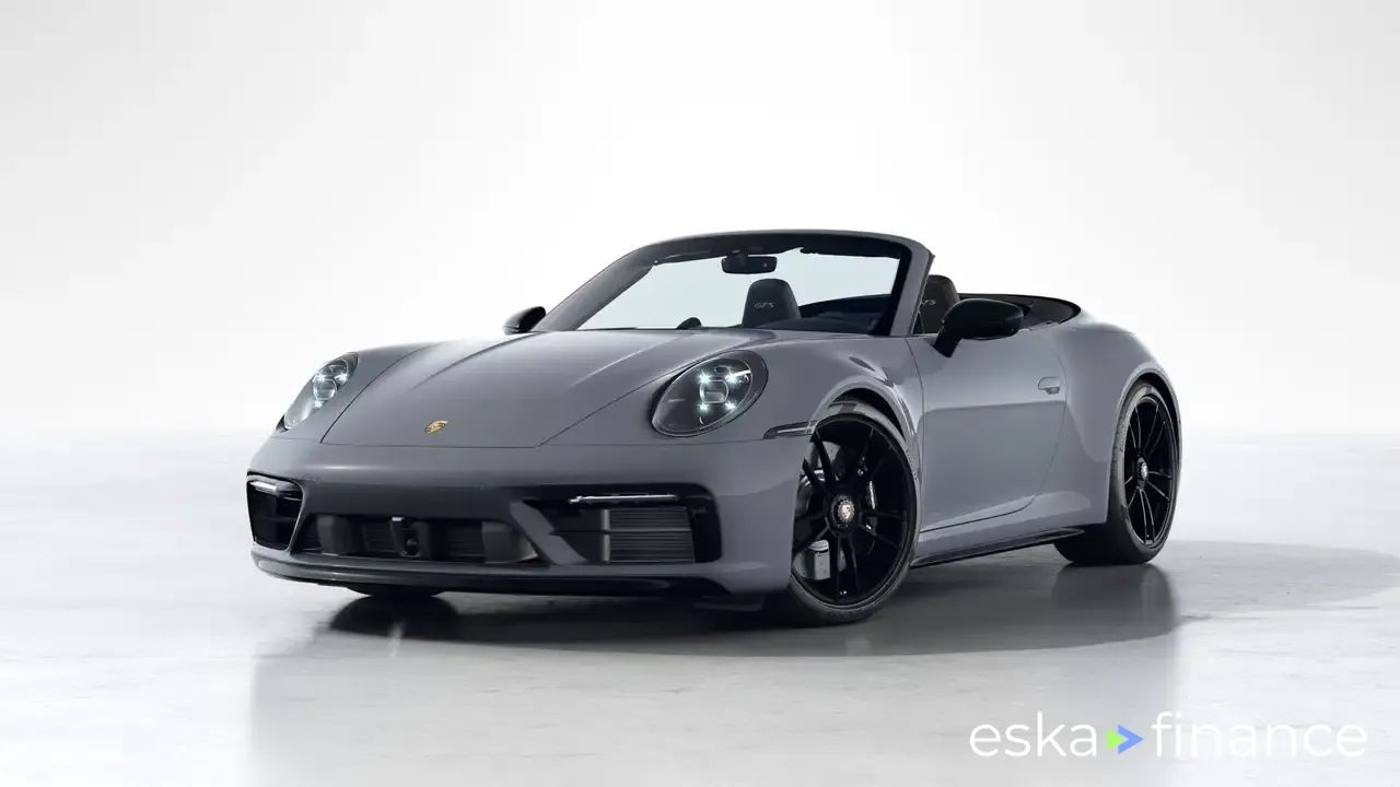 Lízing Kabriolet Porsche 992 2023