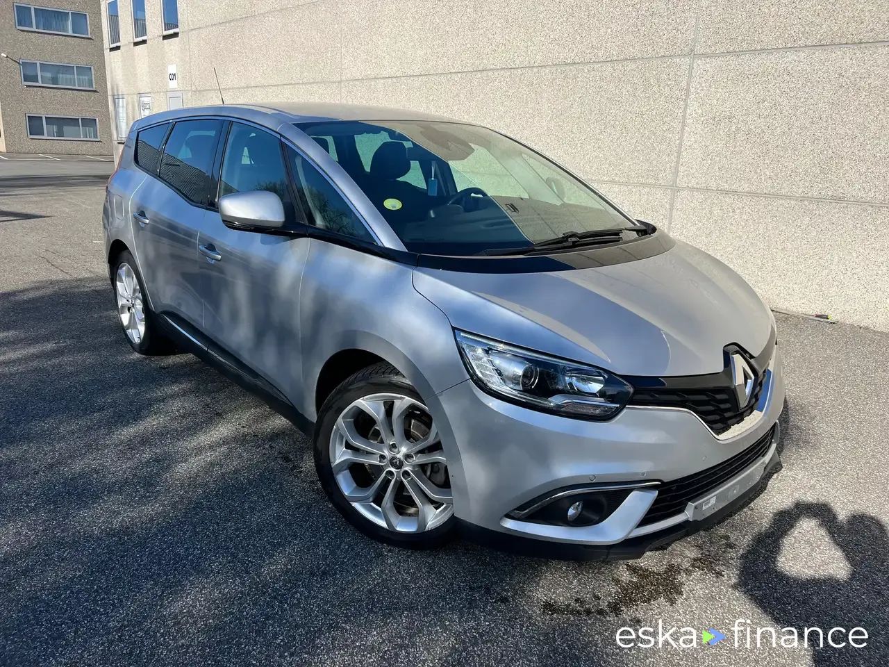 Lízing Hatchback Renault Grand Scenic 2019