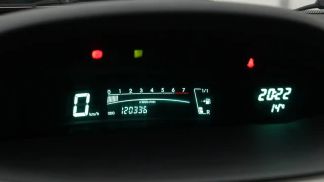 Leasing Hatchback Toyota Yaris 2010
