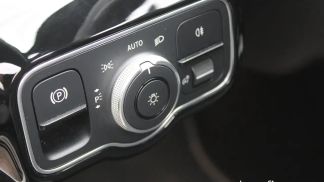 Lízing Sedan MERCEDES CLA 250 2020