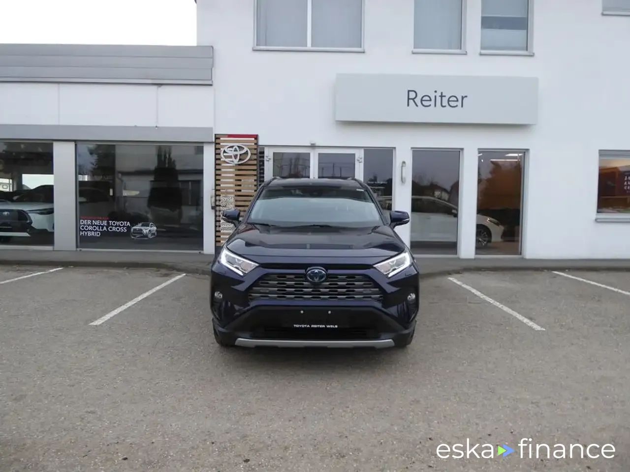Lízing SUV Toyota RAV 4 2021