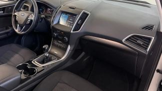Lízing Hatchback Ford Galaxy 2017