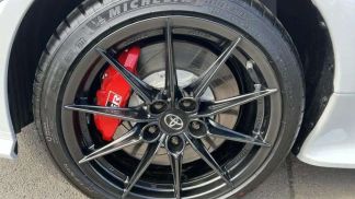 Lízing Hatchback Toyota Yaris 2024