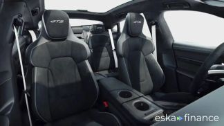 Lízing Kupé Porsche Taycan 2023