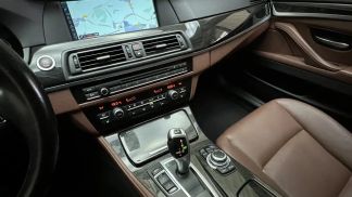 Lízing Sedan BMW 523 2011