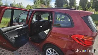 Lízing Hatchback BMW 218 2016