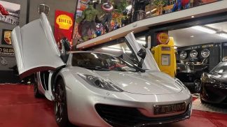 Leasing Coupe McLaren MP4-12C 2011