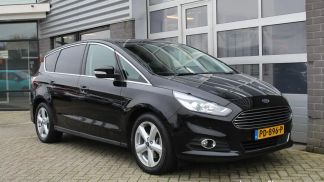 Lízing Hatchback Ford S-Max 2016