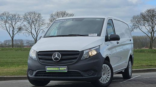 Mercedes-Benz eVito 2022