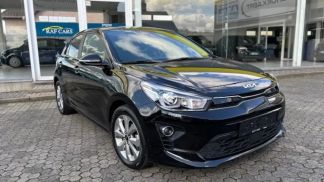 Financování Sedan Kia Rio 2023