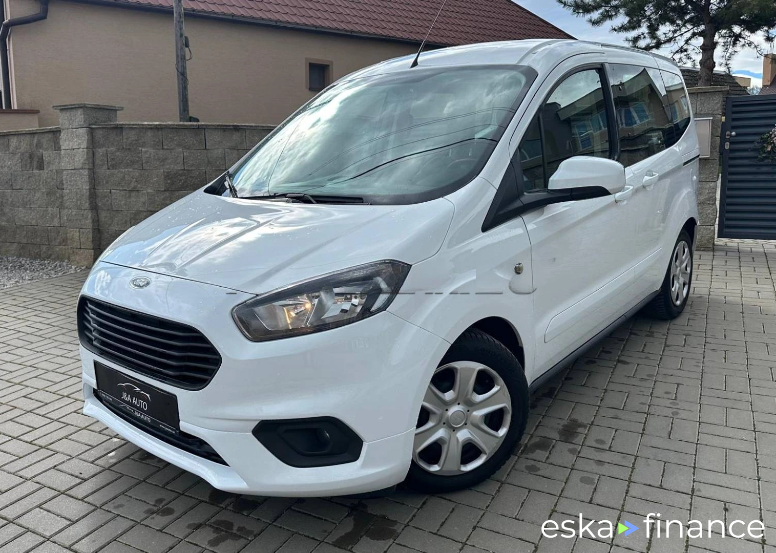 Finansowanie Van Ford Tourneo Courier 2018