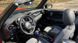 Financování Konvertibilní MINI Cooper 2020