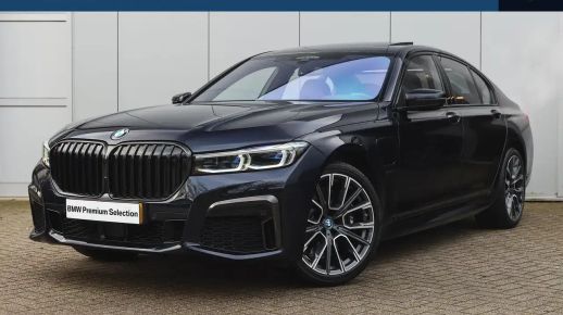BMW 745 2022