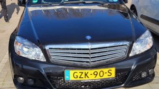Finansowanie Wóz MERCEDES C 250 2011