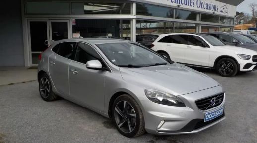 Volvo V40 2015