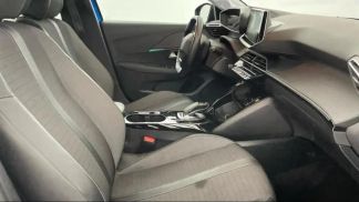 Lízing Sedan Peugeot 208 2020
