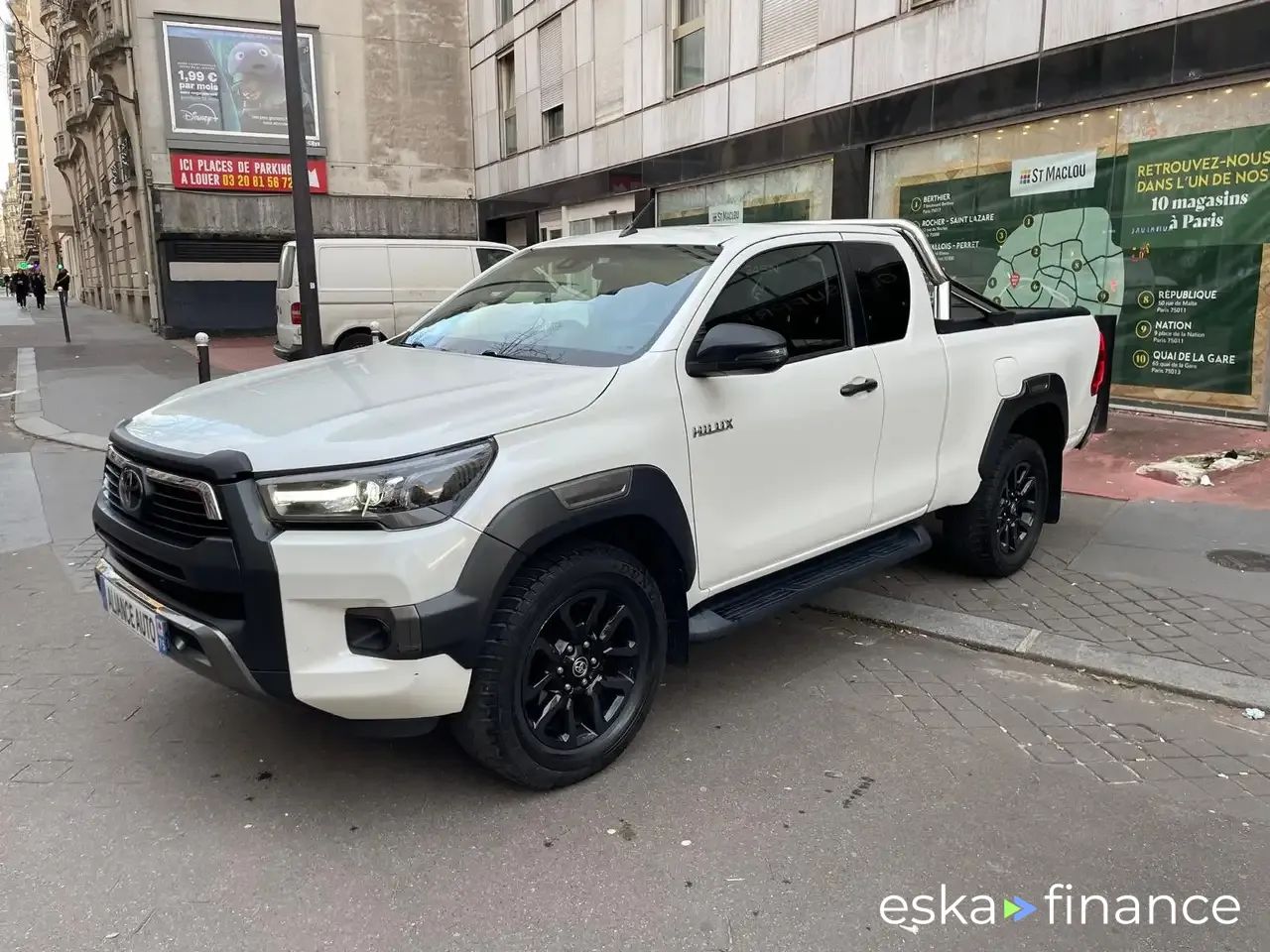 Finansowanie SUV Toyota Hilux 2021