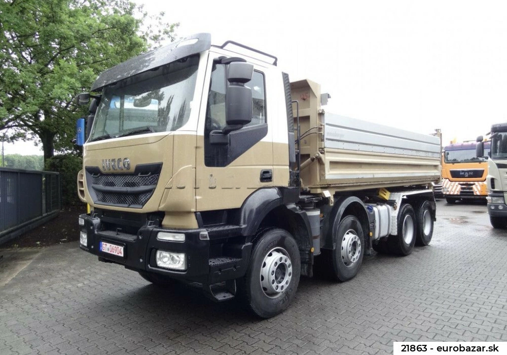 Leasing Camion à carrosserie ouverte Iveco Trakker 2015