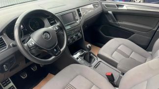 Leasing Passenger transport Volkswagen Golf 2017