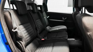 Lízing Hatchback Renault Scenic 2016