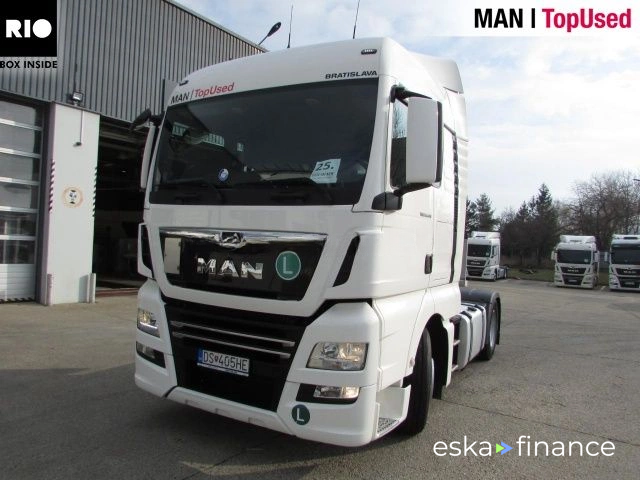 Tractor unit MAN TGX 2021