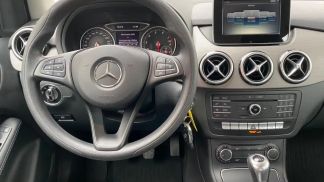 Leasing Hatchback MERCEDES B 200 2015