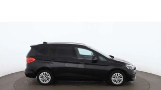Lízing Hatchback BMW 218 2019