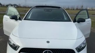 Lízing Sedan MERCEDES A 200 2018