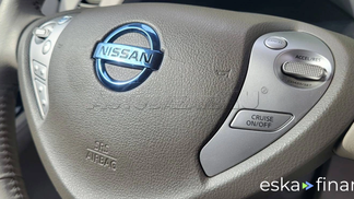 Leasing Hatchback Nissan Leaf 2012