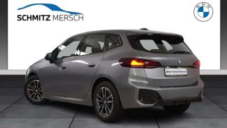 Leasing Le transport des passagers BMW 218 2023