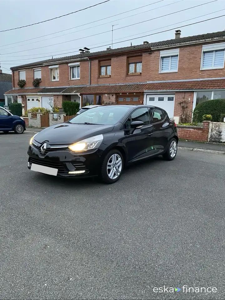 Leasing Sedan Renault Clio 2017