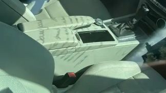Lízing Kupé MERCEDES 220 2013