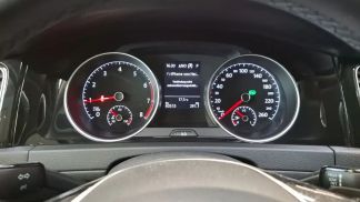 Financování Sedan Volkswagen Golf 2019