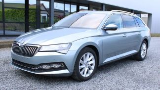 Wóz Skoda Superb 2019