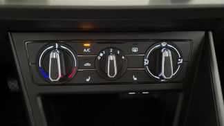 Lízing Sedan Volkswagen Polo 2025