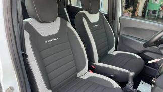 Lízing Hatchback Dacia Lodgy 2019