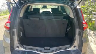 Leasing Hatchback Renault Grand Scenic 2017