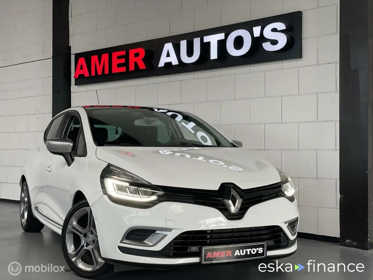 Hatchback Renault Clio 2017