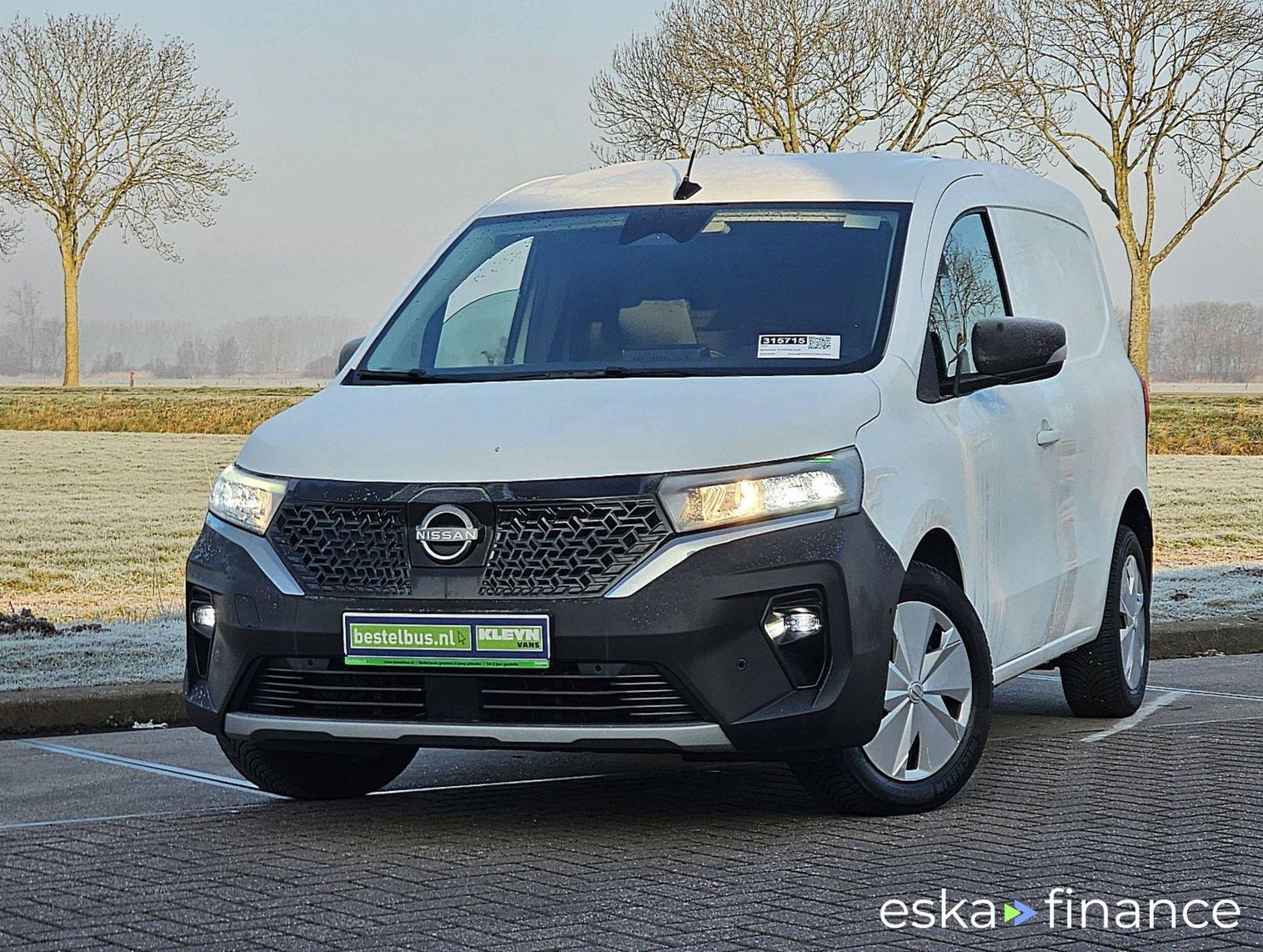 Finansowanie Transport pasażerów Nissan Townstar 2023