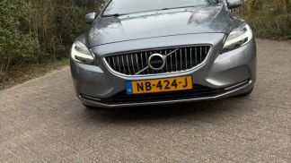 Financování Hatchback Volvo V40 2016