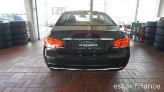 Financování Kupé MERCEDES E 220 2016