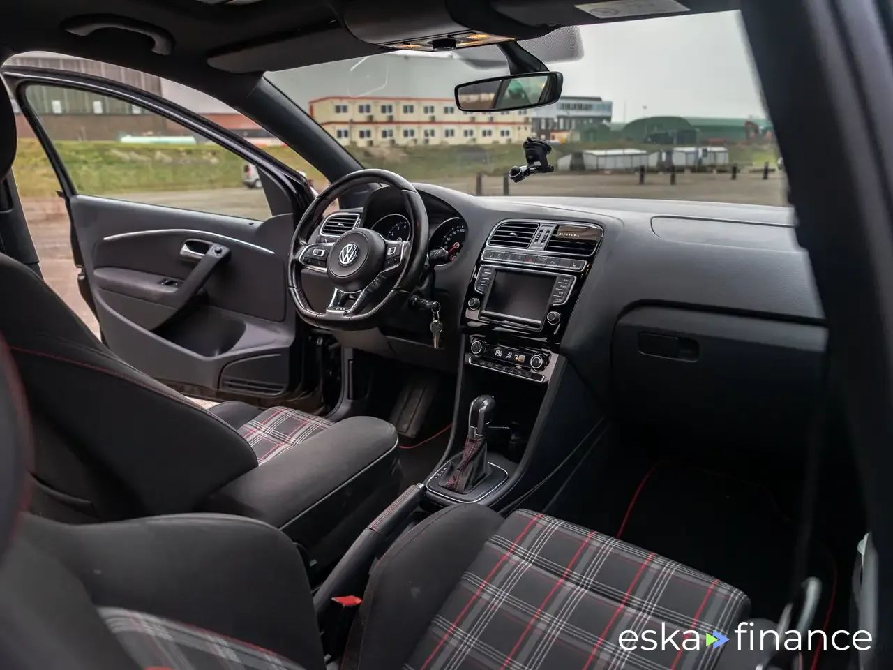 Financování Hatchback Volkswagen Polo 2017