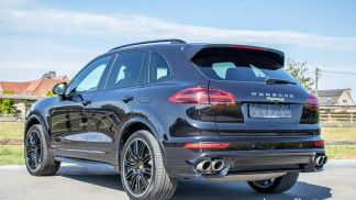 Finansowanie SUV Porsche Cayenne 2016