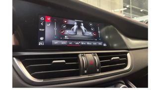 Lízing Sedan Alfa Romeo Giulia 2023