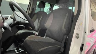 Lízing Hatchback Peugeot Partner 2016